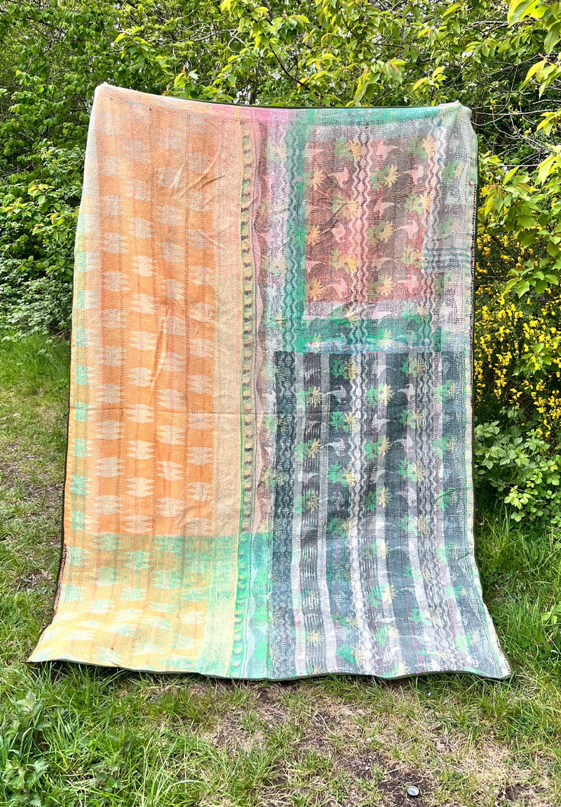 Bahar  |  Vintage Kantha Quilt